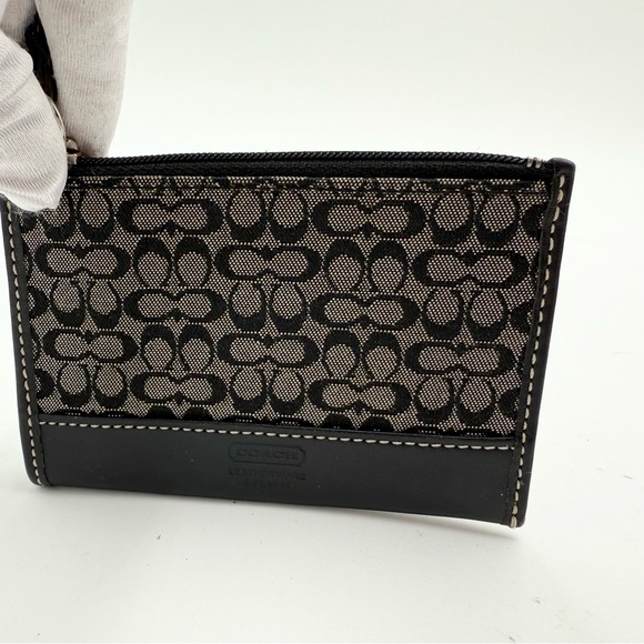 Coach Signature Coin Purse - Picture 1 of 5
